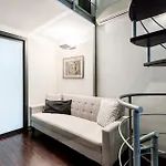Stayeasy Lodi82 - Modern Loft Metro M3 Brenta Lejlighed *